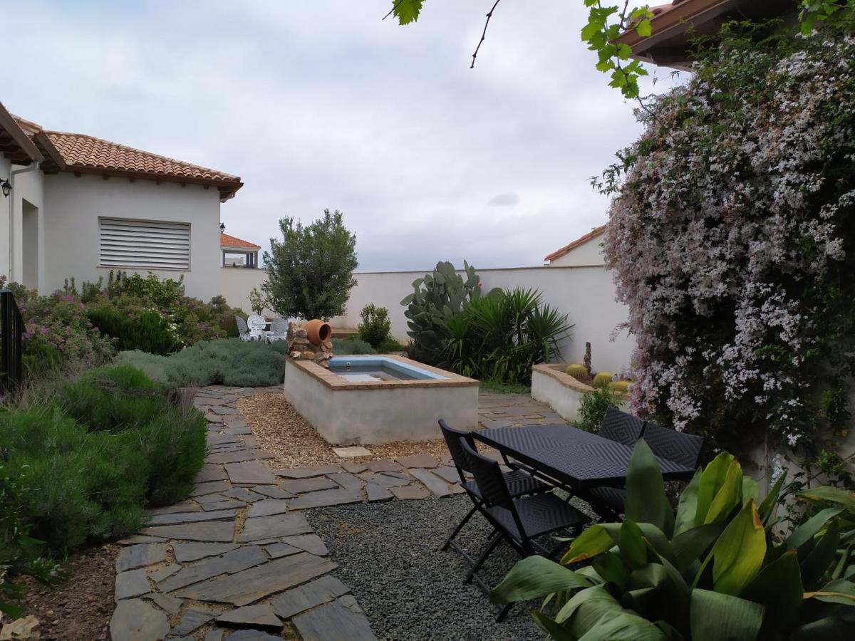 Casa Rural El Nidal Casas de Don Pedro Exterior photo